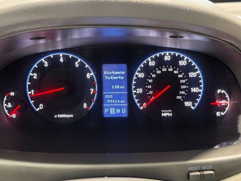 Used 2010 Hyundai Azera Limited w/ Navigation Pkg 3 image 33