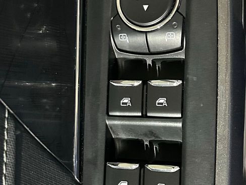 Used 2022 Ford F150 XLT w/ Equipment Group 302A High AWD/4WD image 46