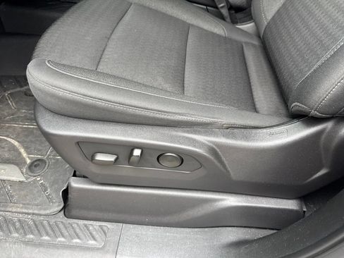 Used 2024 Chevrolet Silverado 1500 Custom RWD image 15
