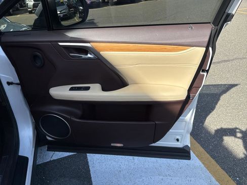 Used 2018 Lexus RX 350L AWD image 32