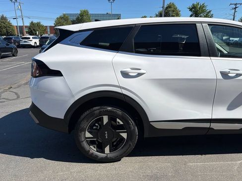 New 2026 Kia Sportage LX AWD/4WD image 7