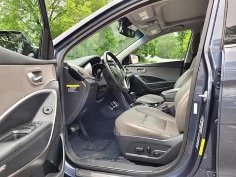 Used 2013 Hyundai Santa Fe Sport w/ Technology Pkg image 4