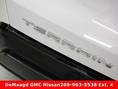 New 2026 GMC Terrain AT4 image 11