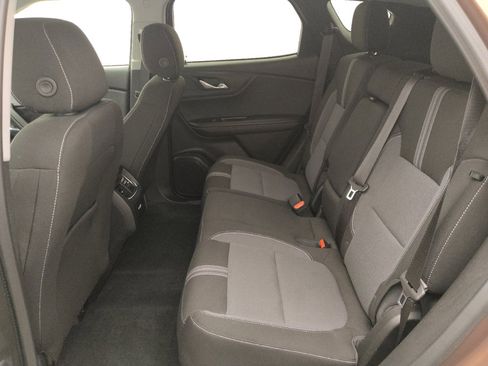 Used 2024 Chevrolet Blazer LT w/ Convenience Package FWD image 18