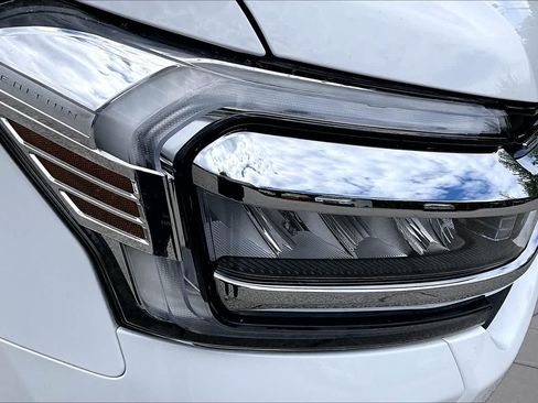 Certified 2023 Ford Expedition Limited AWD/4WD image 27
