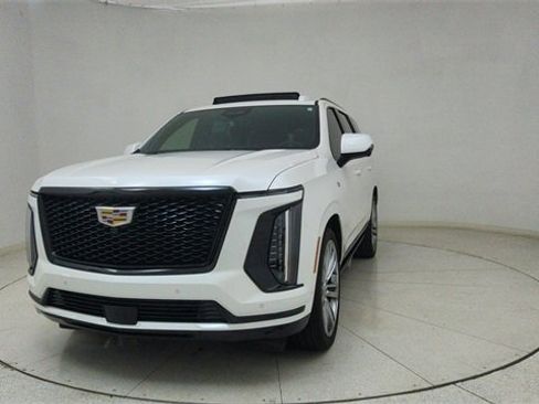 Used 2025 Cadillac Escalade Sport w/ Touring Package image 71