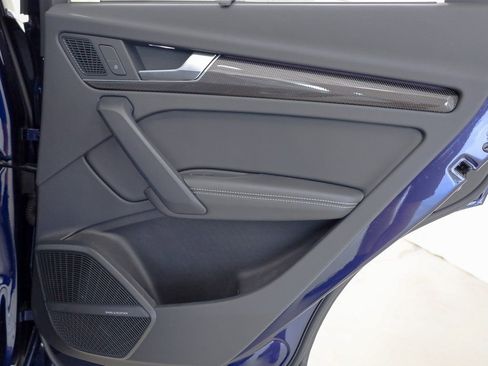 Used 2018 Audi SQ5 Prestige w/ Prestige Package image 27