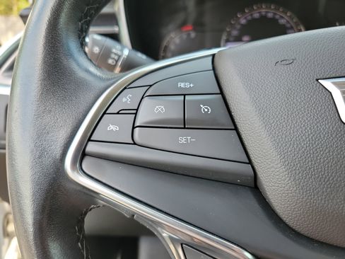 Used 2019 Cadillac XT5 Luxury image 18