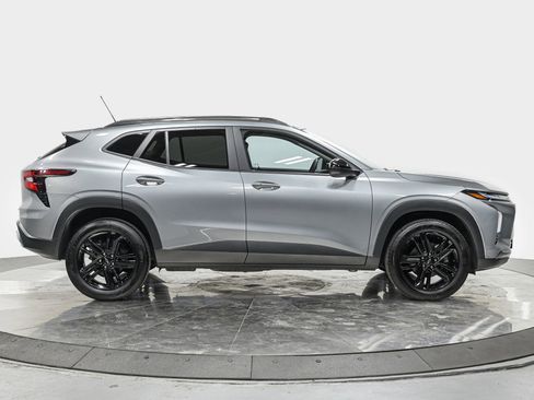 Used 2025 Chevrolet Trax ACTIV w/ Driver Confidence Package image 7