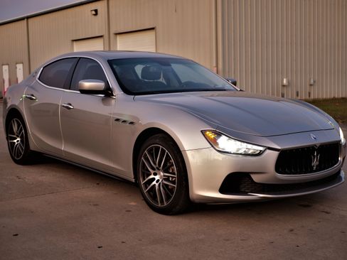 Used 2014 Maserati Ghibli image 4