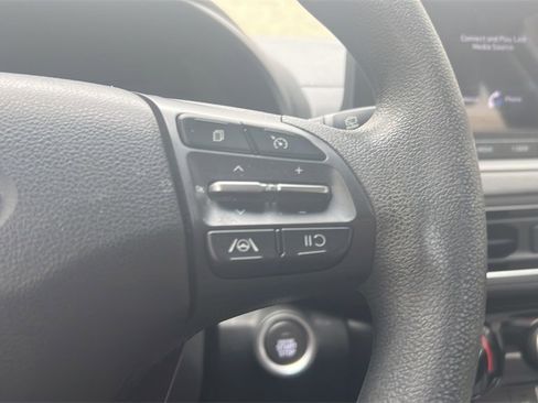 Used 2022 Hyundai Kona SEL image 26