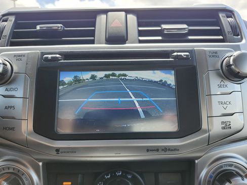 Used 2017 Toyota 4Runner SR5 Premium AWD/4WD image 4