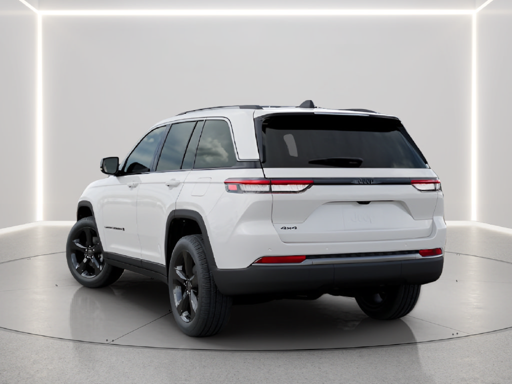 New 2027 Jeep Grand Cherokee Limited AWD/4WD image 3