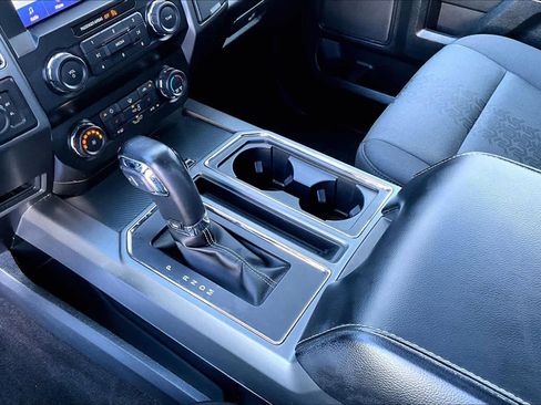 Used 2020 Ford F150 XLT w/ Equipment Group 302A Luxury image 16