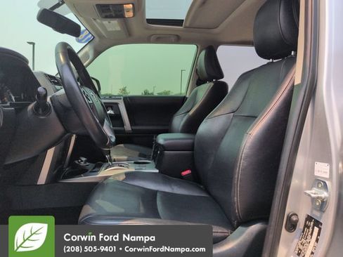 Used 2018 Toyota 4Runner Limited AWD/4WD image 24