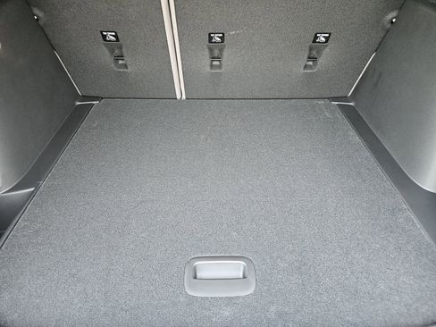New 2026 Chevrolet Trax ACTIV w/ Sunroof Package FWD image 29