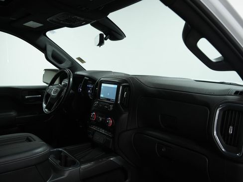 Used 2021 GMC Sierra 1500 AT4 w/ AT4 Premium Package image 18