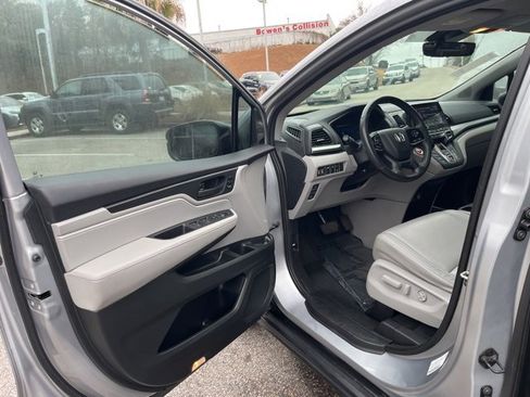 Used 2019 Honda Odyssey EX-L image 4