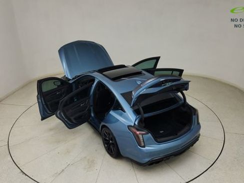 Used 2024 Cadillac CT5 V Blackwing w/ Carbon Fiber Package 2 RWD image 85