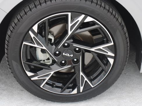 Used 2025 Kia K5 GT-Line FWD image 9