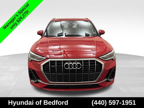 Used 2025 Audi Q3 2.0T Premium AWD/4WD image 2