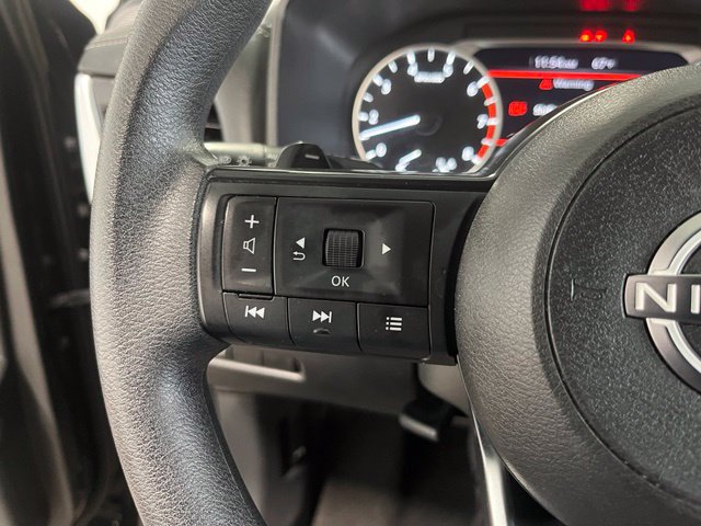 Used 2024 Nissan Rogue S FWD image 26