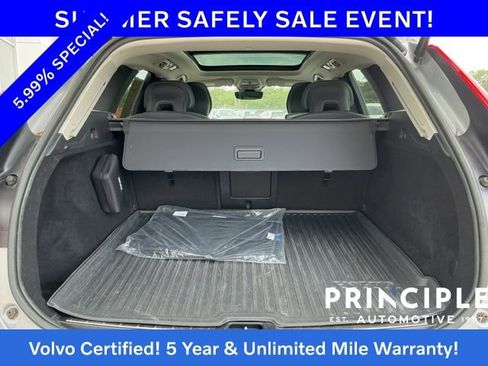 Certified 2023 Volvo XC60 B5 Plus w/ Protection Package Premier FWD image 15