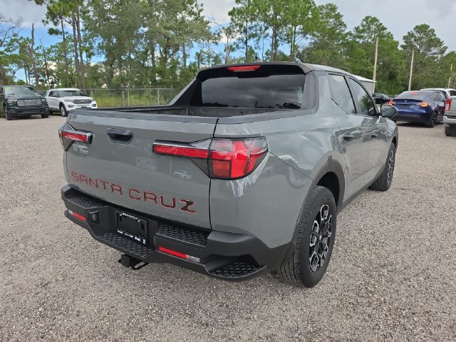 Used 2022 Hyundai Santa Cruz SEL FWD image 4