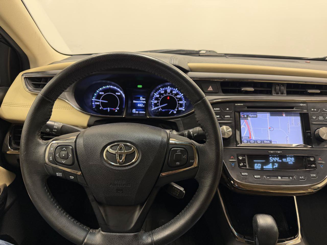 Used 2015 Toyota Avalon XLE Premium FWD image 19