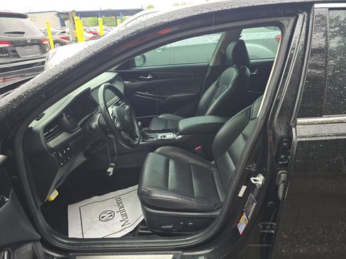 Used 2020 Kia Cadenza Technology image 10