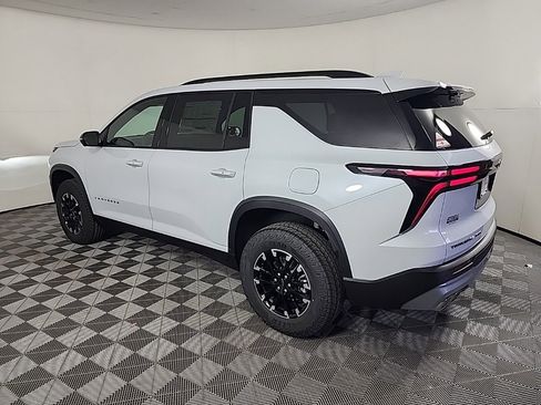 New 2026 Chevrolet Traverse Z71 w/ Driver Confidence Package image 7