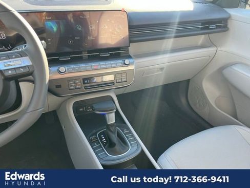 New 2025 Hyundai Kona SEL image 25