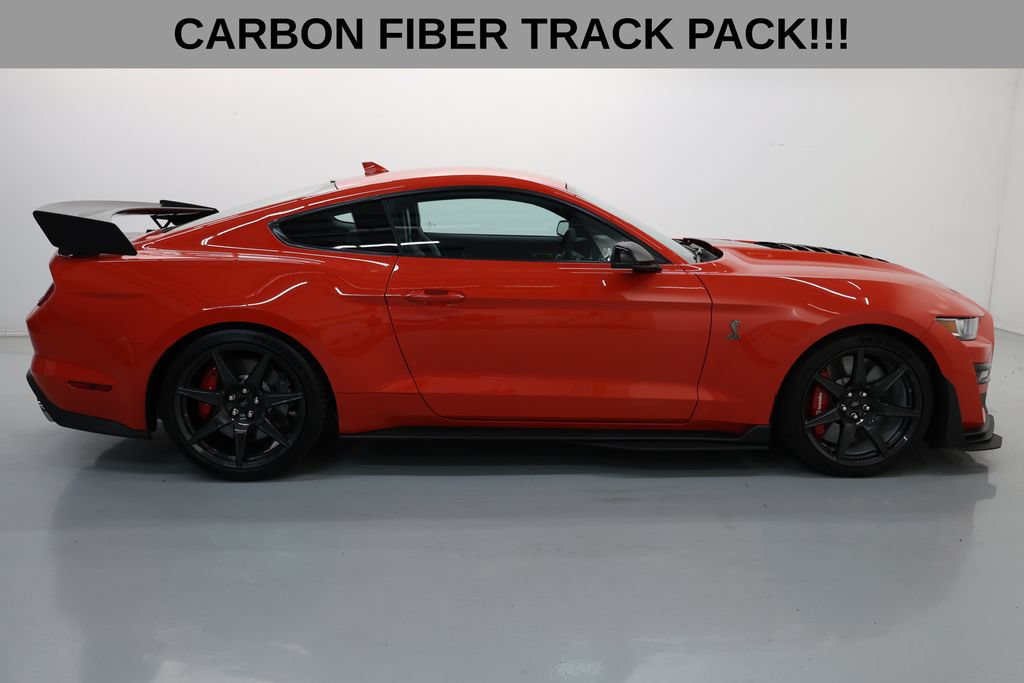Used 2022 Ford Mustang Shelby GT500 w/ Carbon Fiber Track Pack RWD image 5