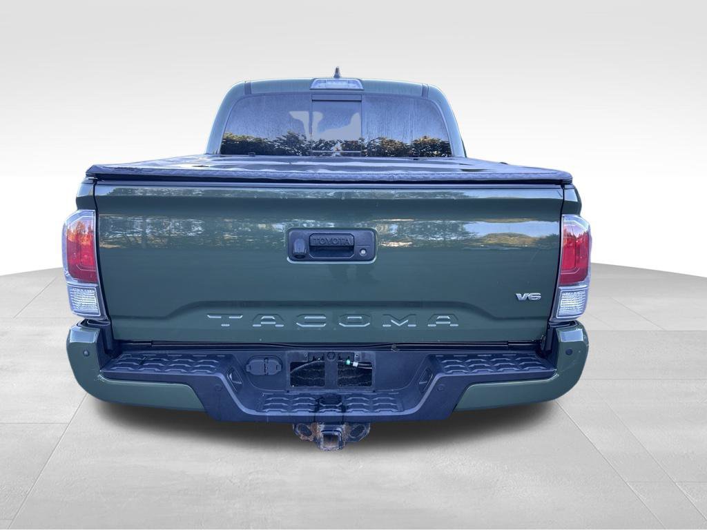Used 2021 Toyota Tacoma TRD Off-Road w/ Technology Package AWD/4WD image 4