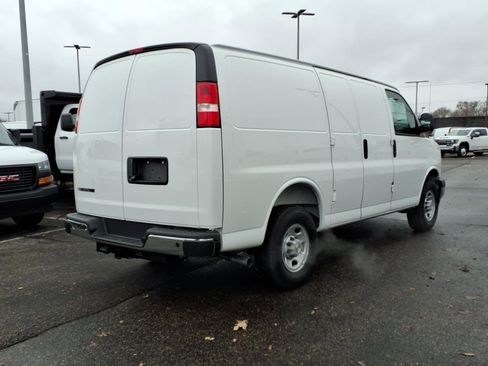 New 2025 Chevrolet Express 2500 w/ Driver Convenience Package RWD image 5