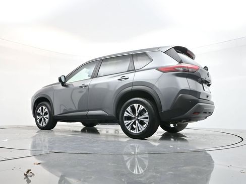 Used 2023 Nissan Rogue SV image 33