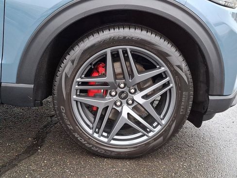 Used 2025 Ford Explorer ST image 8