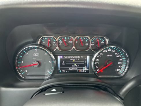 Used 2015 Chevrolet Tahoe LT AWD/4WD image 13