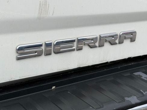 Used 2017 GMC Sierra 1500 2WD Regular Cab image 12