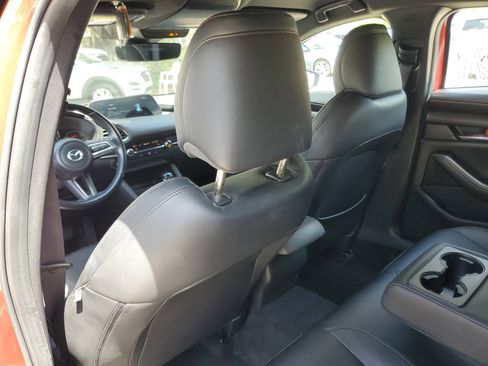 Used 2019 MAZDA MAZDA3 AWD Hatchback image 11