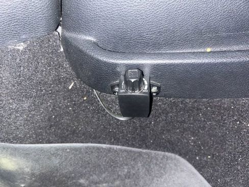 Used 2016 Jeep Wrangler Unlimited Sahara w/ Dual Top Group image 39