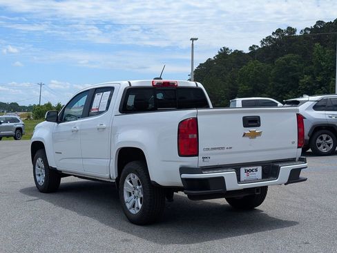 Used 2018 Chevrolet Colorado LT w/ LT Convenience Package RWD image 3