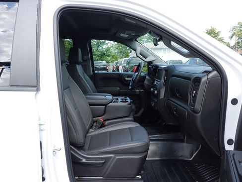 Used 2024 Chevrolet Silverado 1500 W/T w/ WT Value Package AWD/4WD image 32