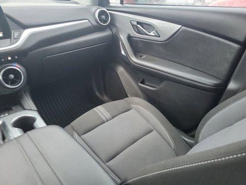 Used 2024 Chevrolet Blazer LT w/ Convenience Package image 15