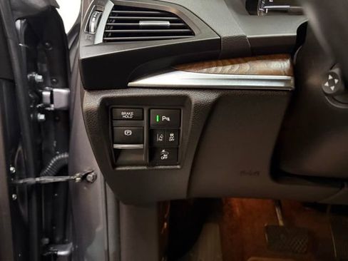 Used 2020 Acura MDX SH-AWD w/ Technology Package image 13