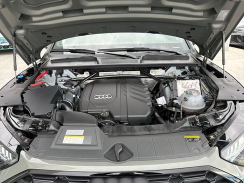 Used 2024 Audi Q5 2.0T Prestige image 25