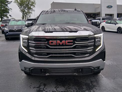 Used 2025 GMC Sierra 1500 SLT AWD/4WD image 9