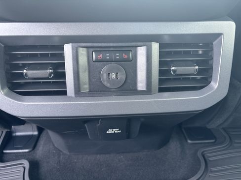New 2025 Ford F250 Lariat w/ Lariat Ultimate Package image 14