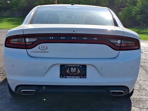 Used 2022 Dodge Charger SXT RWD image 22