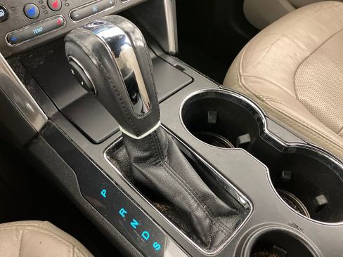 Certified 2018 Ford Explorer Limited w/ Equipment Group 301A image 27